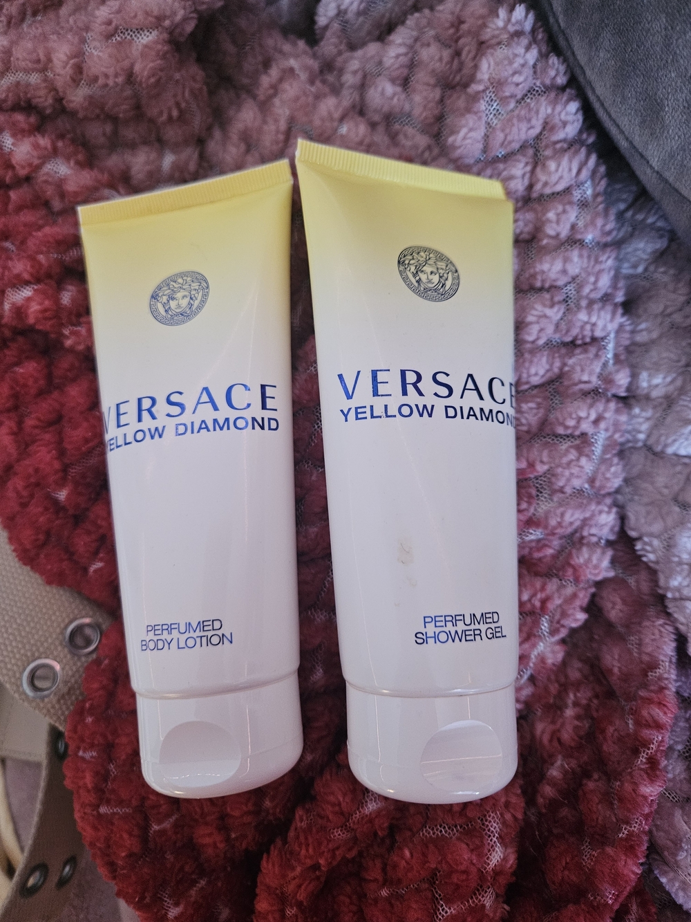 Versace Yellow Diamond Perfumed Shower Gel and Lotion - Picture 1 of 2